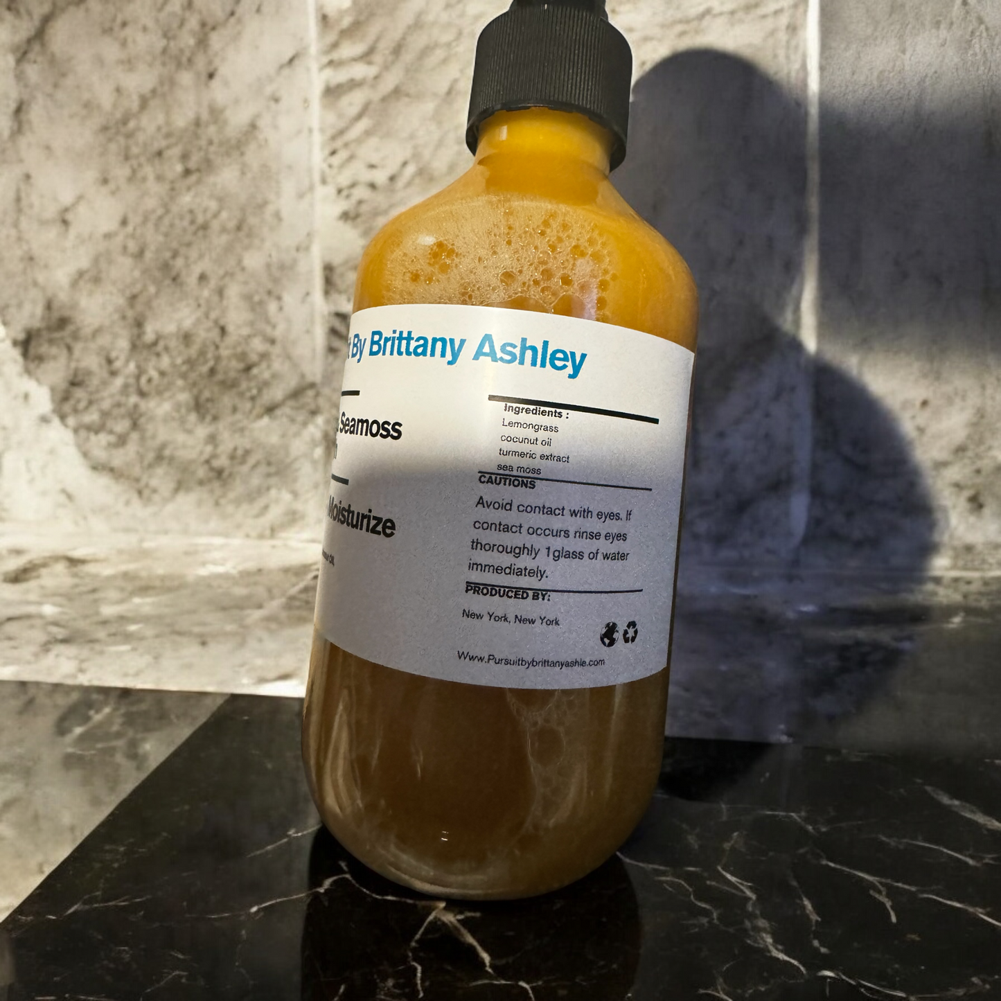 Turmeric kojic acid and sea moss body wash-8 0z
