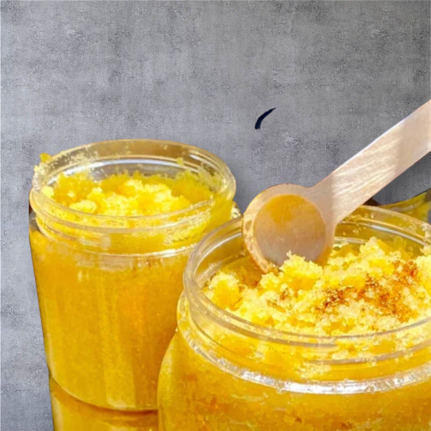 Turmeric, Sea Moss and Lemongrass Brightening Body Scrub 8 oz